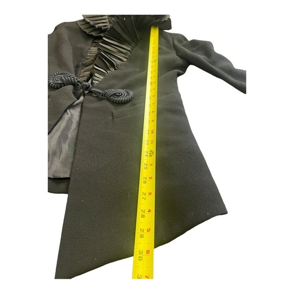NINA RICCI Womens Black Ruffle 100% Lane Wool High Collar Latch Button Jkt Sz 36 - Picture 7 of 9